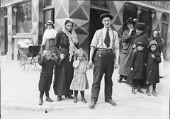 The Rileys  -  Survivors of the sinking of the Lusitania, Cobh (formerly Queenstown), Co. Cork