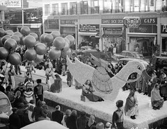Eaton's Santa Claus Parade, Edmonton, Alberta