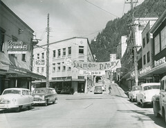 Golden North Salamon Derby