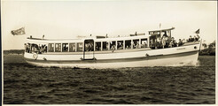 The ferry 'Bundeena', Royal National Park (NSW)