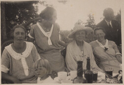 Coffee in Linudd garden; photograph 1