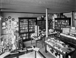 Heaven is a bookshop!
