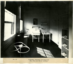 Surgeons' Wash and Dressing-room, Ear, Nose and Throat Service