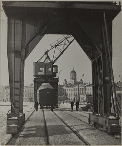 Architecture history collection: Helsinki's Katajanokka harbour railway
