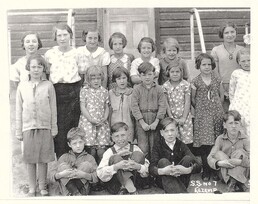 SS No 7 School, Elzevir 1935 or 1936