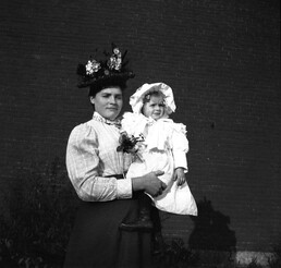 Ellen and Augusta 1898