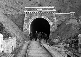 Tunnel