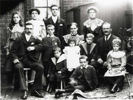 Family group circa 1900 (archive ref DDX1319-2-EYC52)