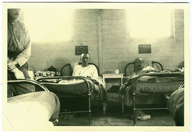 Jean Pecher, gewond in het hospitaal | Jean Pecher, wounded in the hospital