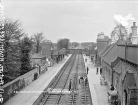 Newbridge railway station