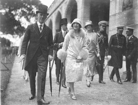 Duchess of York, Government House, Sydney, 1927 / Sam Hood