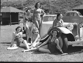 "The Women" Co. girls on Tamarama beach, 2 February 1939 / photographer Sam Hood
