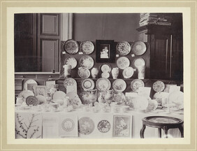 Spring exhibition, porcelain painting