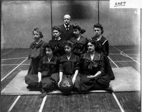 Miami University Liberal Arts College women's basketball team 1905