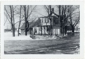 Flinton Home - Owned by Forbes and Yorks - 1964