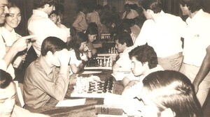 Torneo de ajedrÃ©z organizado por la Sociedad de alumnos de la escuela de Derecho y Ciencias Sociales.