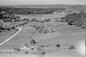 Holhjem, Brunlanes