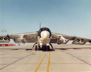 B-52G with AGM-86Bs 3