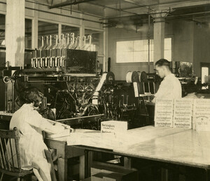 Tuckett Tobacco Interior. [192-?]