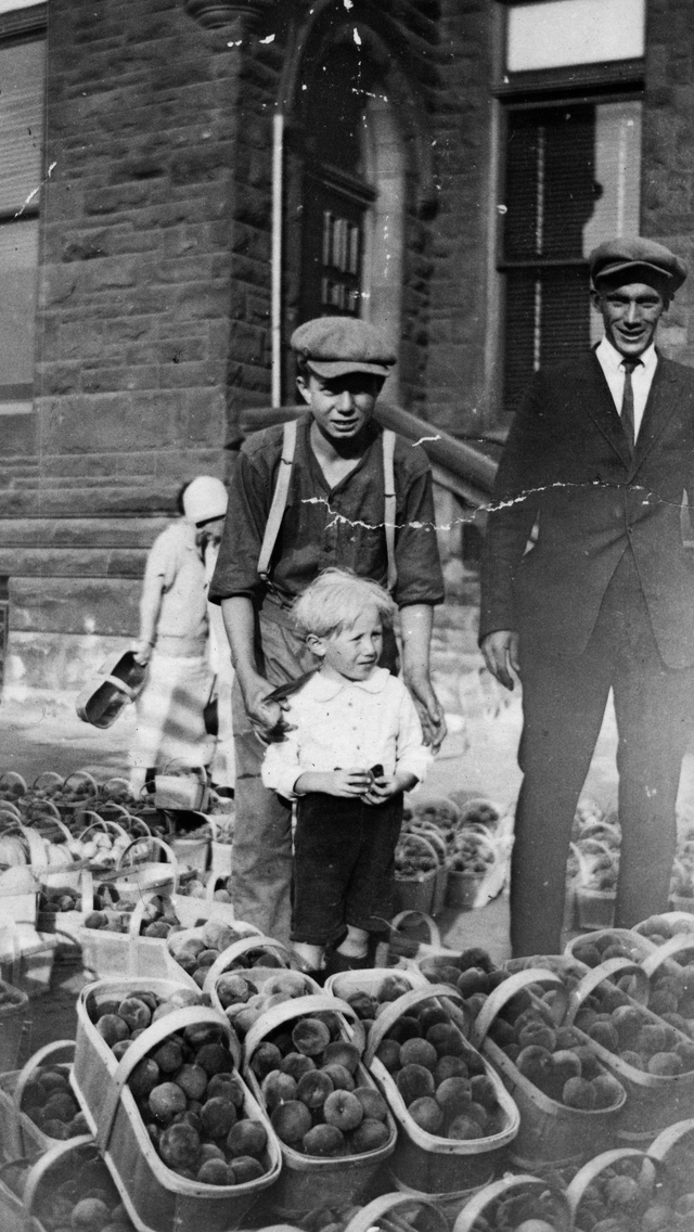 Hamilton Farmers Market, 1924