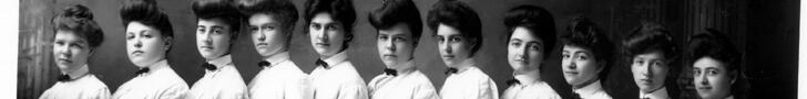 Women's group portrait 1903